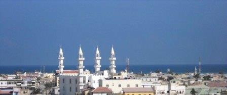 Madaxweynaha Dawladda Puntland oo Kala Diray Golaha Deegaanka Degmada Boosaaso.