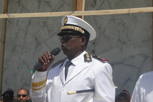 Admiral Faarax Qare ” Badda Soomaaliya waxaa xaalufiyay doonyaha jariifka ah” (dhegayso)