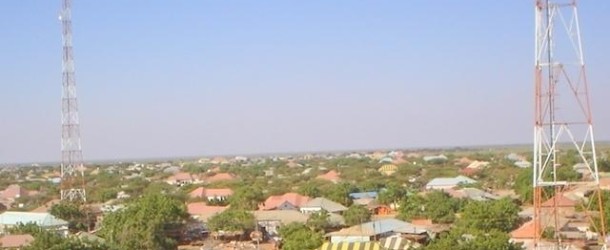 Masuuliyin ka tirsan Maamulka degmadda Caabudwaaq oo kormeer sameyeey (dhegayso)
