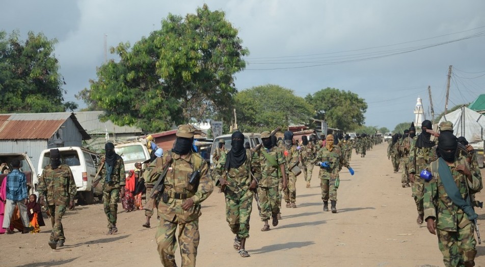 Saraakil shabaab ka tirsan oo gacanta lagu dhigay