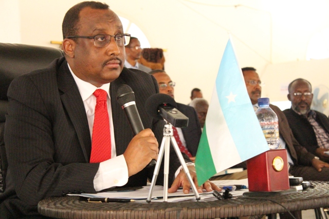 Madaxweynihii Horre Puntland Gaas:” Deni Waa Nin Istaahila inuu hogaamiyo Puntland