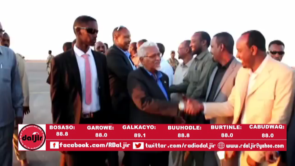 Madaxweyne ku xigeenka Puntland Axmed Karash & Gudoomiyaha Barlamanka oo Garoowe kuso labtay (Daawo)