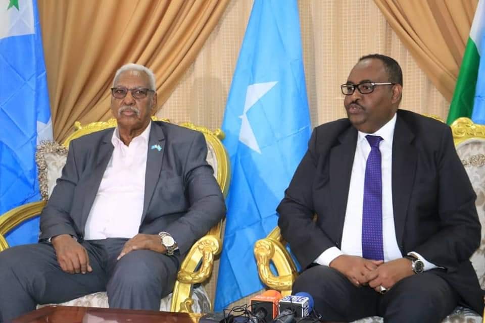 Madaxweynaha Puntland oo ka hadlay Kulamo lagu heshisinayo DFS iyo dowlad gobaleedyada (Daawo)