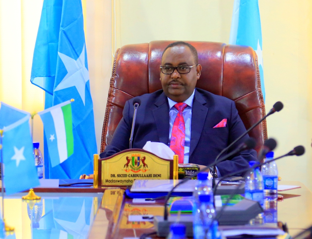 Madaxweynaha Puntland oo Soo Xirey Shirka Jihaynta Siyaasadda Xukuumadda.