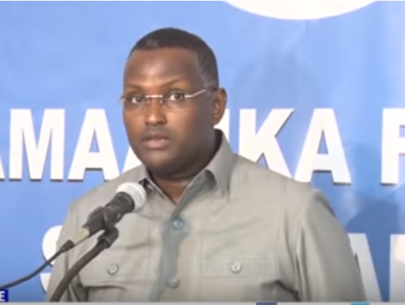 Xildhibaan Golaha Shacabka oo kasoo horjeestay in Farmaajo tago Hargeyso