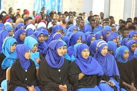 Maamulka imaamu Nawaawi : “Goodax Barre muxuu ku darsaday ardayda Puntland ee 12 sano wax soo baranaysay” (daawo)