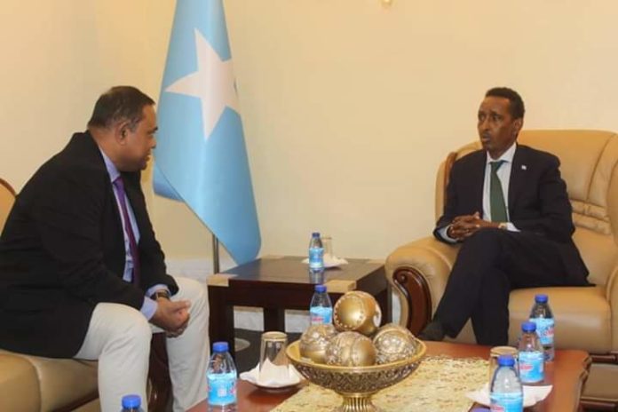 Wasiir Cawad oo la kumay Wakiilka cusub ee Hey’adda WHO ee Somalia