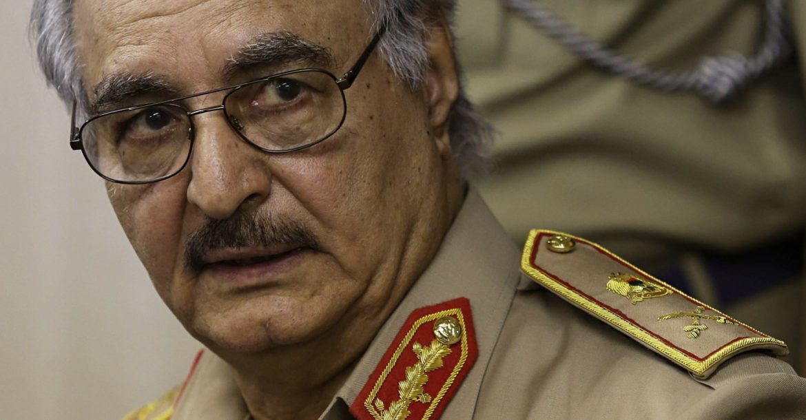 Jeneral Khalifa Haftar oo joojiyey duulimaadyadii QM