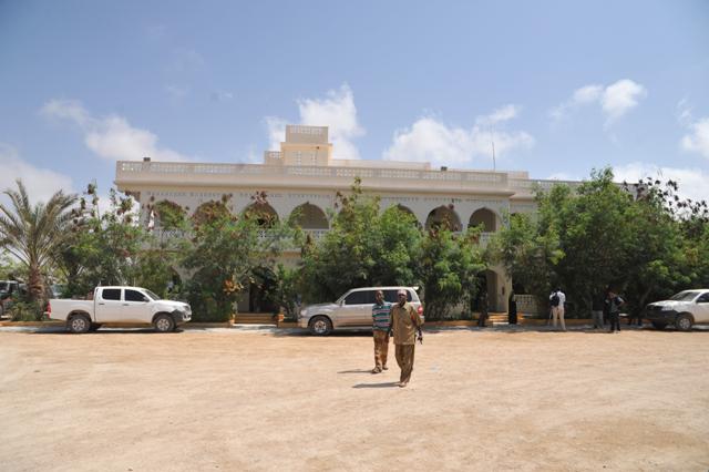 Wacaal Darey ah: Madaxtooyada Puntland oo Isugu yeertay Suxufiyiinta.