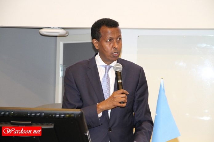 Guddoomiyaha Guddiga qaban qaabada Xaflada Caleema saarka Madaxweynaha Galmudug oo la kulmay Xaaf