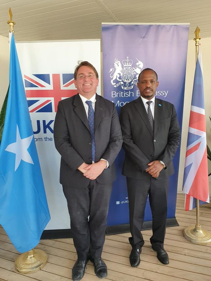 Somaaliya iyo Uk oo ka wada hadley kordhinta tababarada Ciidamada Dowladda