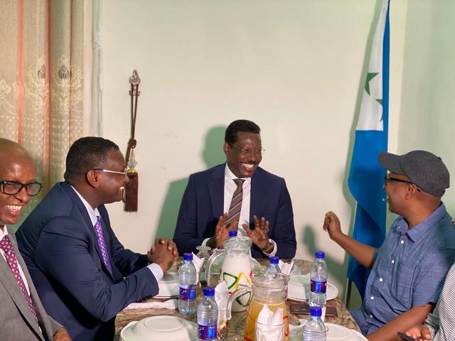 Madaxweynaha Galmudug oo la kulmay xubno ka tirsan xildhibaano ka soo horjeeday doorashadii Galmudug