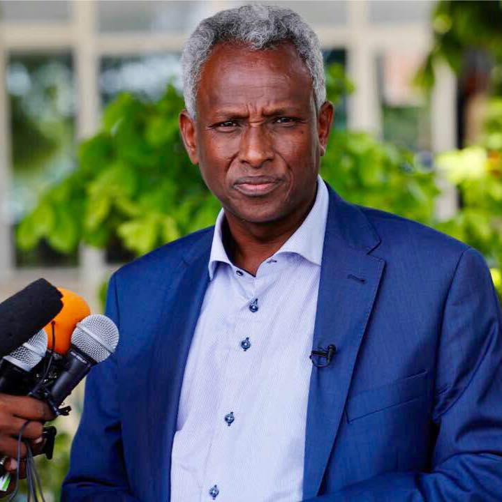Wasiir Abdi Farah Juxa:  “Cidkasta oo Villa Somalia  tagta ayaa jidboota”