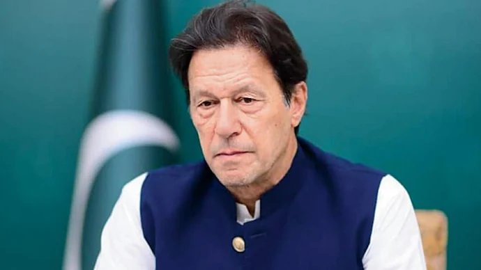Imran Khan oo ka digay dagaal ka dhex qaraxa Pakistan iyo Taalibaan