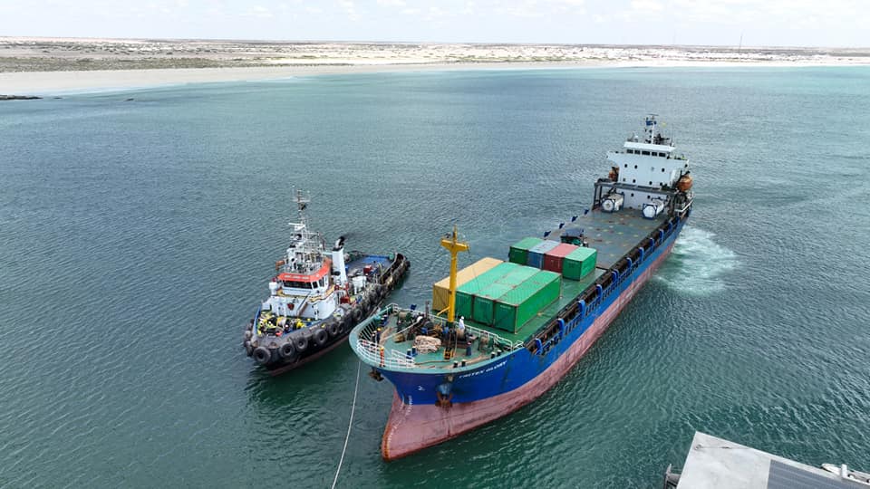 Dawladda Xasan Sheekh oo Dekedda Garacad ku qabsatay shacabka iyo Dawladda Puntland